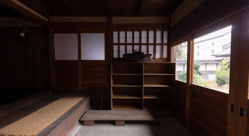 杜人舎 Morito-Sha Apartment in Ishikawa Prefecture