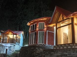 Mandeva wooden castle Apartment in Uttarakhand
