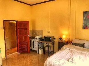 Downtown studio near Mekong river and night market Vacation rental in Vientiane