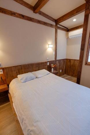 Namba  Near Station 3 BR  with Japanese Room -Etui Vacation rental in Osaka