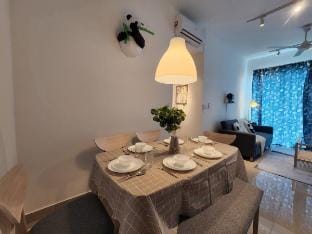 10pax 3R Wi-fi Kids Pool Theme Park Vacation rental in Selangor, Malaysia