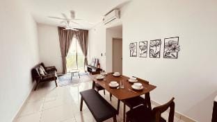 9Pax Amber Quayside Staycation Vacation rental in Selangor, Malaysia
