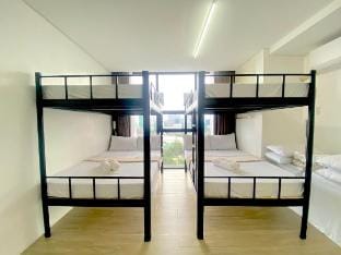 1810 Pool, Gym ,Wi-Fi + Netflix Vacation rental in Lapu-Lapu City