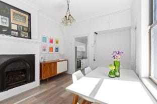 Peaceful 2 bedroom with private backyard and BBQ Vacation rental in Sydney