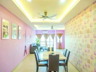 《7楼紫钞屋$》Comfy Purple House$ Vacation rental in Selangor, Malaysia