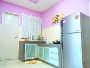 《7楼紫钞屋$》Comfy Purple House$ Vacation rental in Selangor, Malaysia