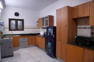Row House 4 BHK - 4 balconies-Near AIG Hospital Villa in Hyderabad