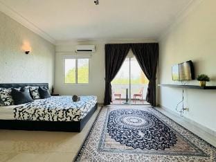 De Home Desaru Sea View Private Beach 3Pax 3A06  Vacation rental in Johor