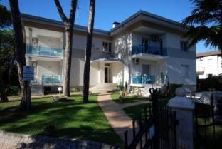 Chic Refurbished Apartment with Relaxing Pool Area Apartment in Lignano Sabbiadoro