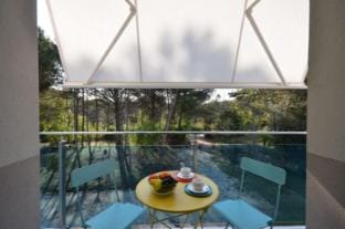 Chic Refurbished Apartment with Relaxing Pool Area Apartment in Lignano Sabbiadoro