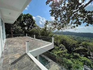 Paradise Villa: A Cozy 2-Bedroom Retreat Vacation rental in Karangasem Regency
