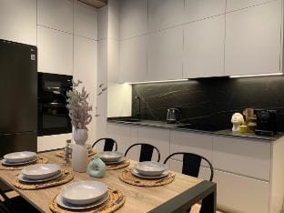 Luxury room 4min to the Beach r1 Vacation rental in Valencia