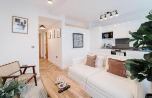 Charming Flat in Chester City Centre Apartment in Chester