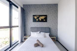 Breezy Urban @6pax SeaView InfinityPool Georgetown Vacation rental in George Town