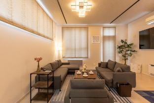 THE SMILE/Private house/2 parking spaces/4bedrooms Vacation rental in Sapporo