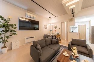 THE SMILE/Private house/2 parking spaces/4bedrooms Vacation rental in Sapporo