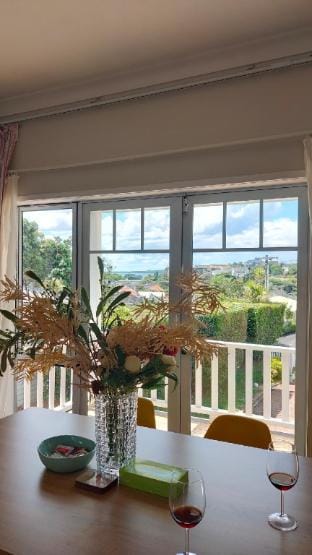 Tranquil Seaview Garden Retreat, Close to Beach Vacation rental in Auckland