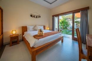 Stylish Three Bedroom Villa Near Canggu Vacation rental in North Kuta