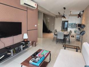 Ekocheras Panoramic KL View Link MRT&Mall 6-8 Pax Vacation rental in Federal Territory of Kuala Lumpur