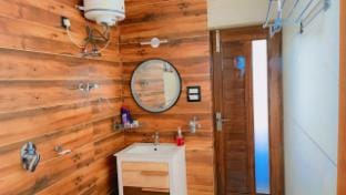 Dhauladhar Vista Vacation rental in Punjab, India