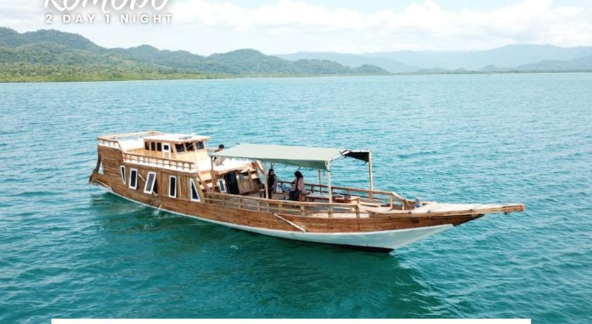 Komodo Open Trip 2 Day 1 Night Hotel in Indonesia