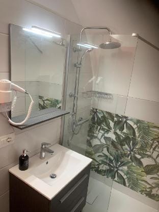 Casa vacanza 'A Cola' Vacation rental in Liguria