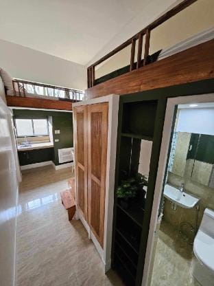 Private Units at Fantastic Location - 26 Vacation rental in Bacolod