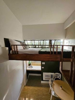 Private Units at Fantastic Location - 26 Vacation rental in Bacolod