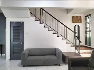 IRIS 31 Wi-fi Corner Lot Legoland, UTM Muslim Only Vacation rental in Johor Bahru