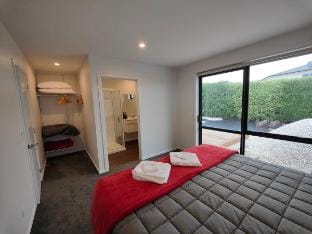 3BR | Decks | Wi-Fi | Quiet | Modern Vacation rental in Kaikōura