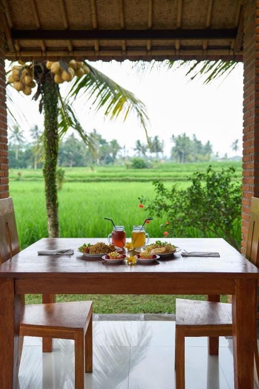 Hening Suite Ubud Hotel in Payangan