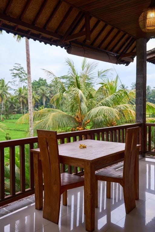 Hening Suite Ubud Hotel in Payangan