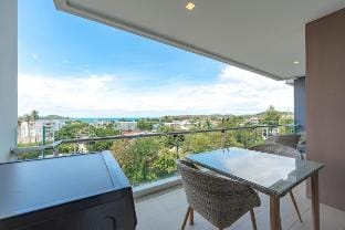 Beachside Luxury in Rawai | Sea View + Gym C189 Vacation rental in Rawai
