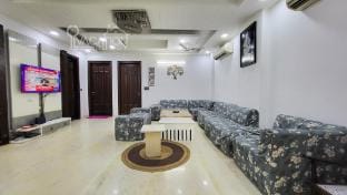 VacationBuddy Opulent Homestay Pitampura Near NSP Apartment in Delhi