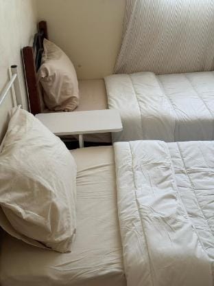 Entire Unit/ 5Pax /Town Area/17 minutes to Airport Vacation rental in George Town