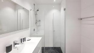 BnBIsrael apartments - HaYarkon Royal Vacation rental in Tel Aviv-Yafo