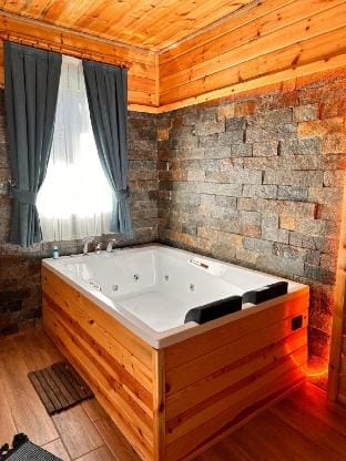Mavi 4 Kişilik Aile Süiti 106 Vacation rental in Georgia
