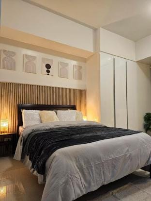 Homey Studio in Cebu Business Park Villa in Lapu-Lapu City