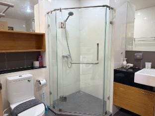 *Walking Distance Patong Awaits The Unity  C177 Vacation rental in Patong