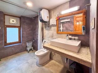 Applebrook Cottage Villa in Himachal Pradesh