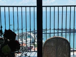 Ocean Fireworks 2BR Apartment Vacation rental in Phu Quoc