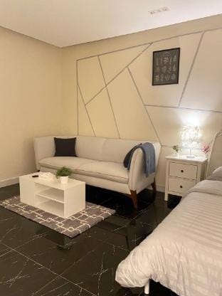 A luxurious studio 100# Vacation rental in Riyadh