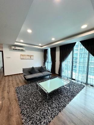 Spacious Clean Vivacity Garden View Jazz4 3R|8pax Vacation rental in Kuching