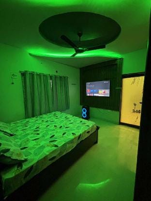ServiceApartment/Rooms/Vididhilu Vacation rental in Andhra Pradesh