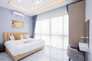 Claire Poolvilla Villa in Pattaya City
