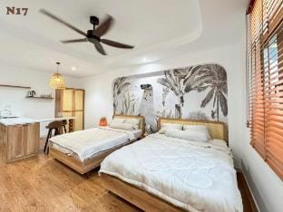 H"Home: Căn hộ mới có ban công, thang máy quận 1 Vacation rental in Ho Chi Minh City