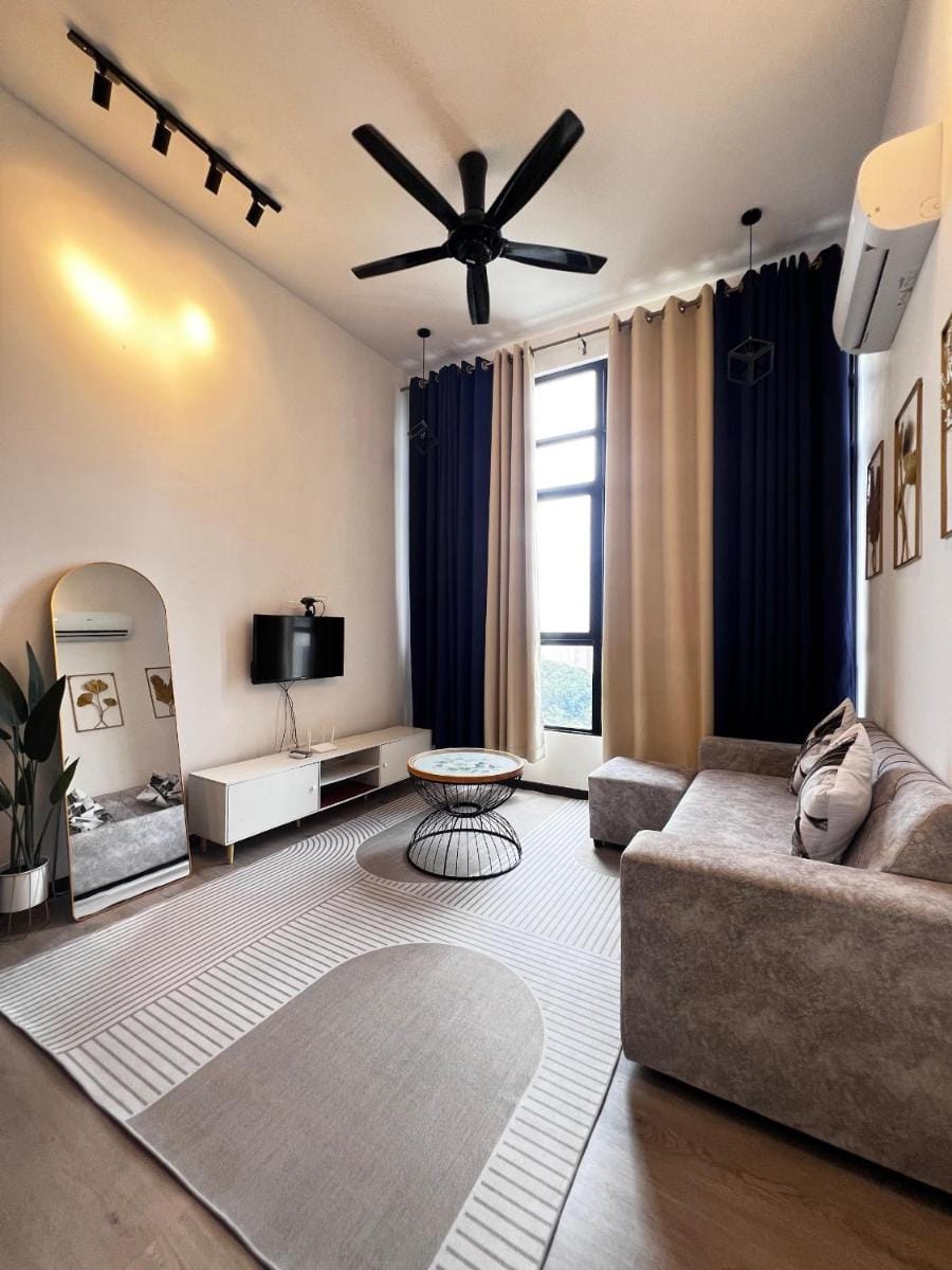 MySky Putrajaya with High Speed WiFi Near PICC Vacation rental in Putrajaya