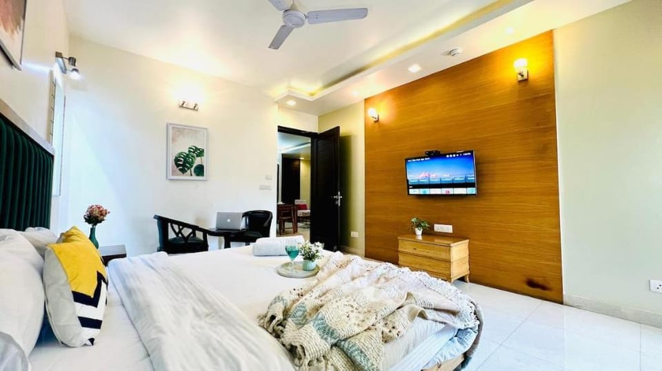 Olive Service Apartments - Greater Kailash Apartment in New Delhi