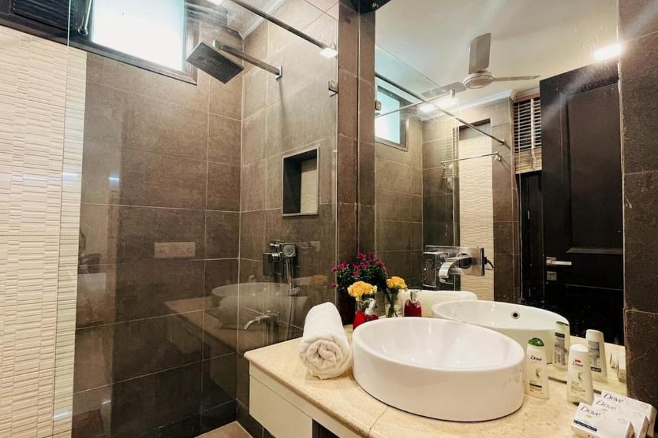 Olive Service Apartments - Greater Kailash Apartment in New Delhi
