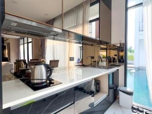 X芭提雅市中心3卧豪华泳池别墅/健身房/游乐园 Vacation rental in Pattaya City